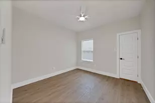 905 N Trinity St, Decatur, TX 76234 - Photo 32