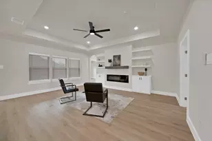 905 N Trinity St, Decatur, TX 76234 - Photo 18