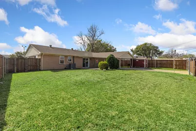 2425 Larchmont Drive, Mesquite, TX 75150 - Photo 4