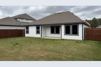 2076 Bobby Ashcraft Drive, Lindale, TX 75771 - Photo 2