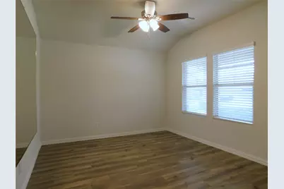 229 Briarwood Lane, Lake Dallas, TX 75065 - Photo 6