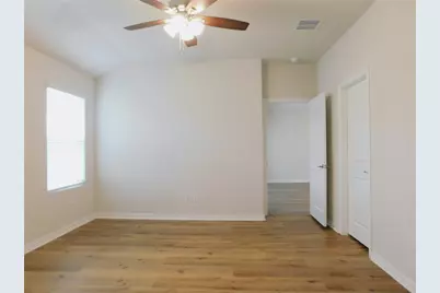 229 Briarwood Lane, Lake Dallas, TX 75065 - Photo 14