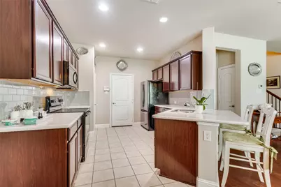 416 Hunt Drive, Lewisville, TX 75067 - Photo 12