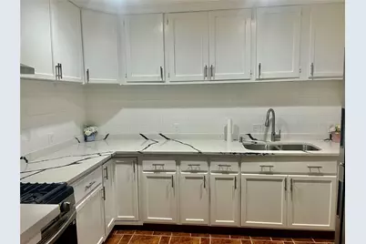 2212 Barlow Avenue, Dallas, TX 75224 - Photo 10