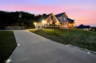 1024 Tex Ln, Springtown, TX 76082 - Photo 4