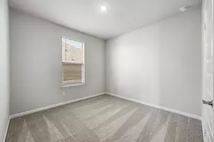 1506 Red Clover Ave, Van Alstyne, TX 75495 - Photo 6