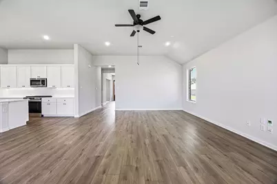 1506 Red Clover Avenue, Van Alstyne, TX 75495 - Photo 8