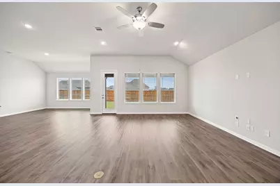 1506 Red Clover Avenue, Van Alstyne, TX 75495 - Photo 10