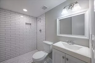 532 Kent Dr, Lewisville, TX 75067 - Photo 18