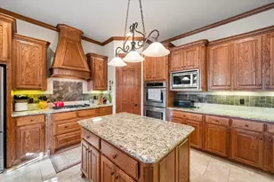 1103 McKenzie Dr, Mansfield, TX 76063 - Photo 12