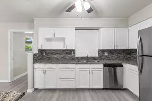 1612 Mims St, Fort Worth, TX 76112 - Photo 16