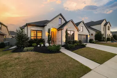 1221 13th Street, Argyle, TX 76226 - Photo 2