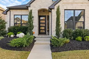 1221 13th St, Argyle, TX 76226 - Photo 4