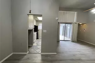 602 Bellaire Dr, Hurst, TX 76053 - Photo 6