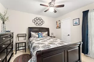 1813 Cripple Creek Dr, Garland, TX 75041 - Photo 6