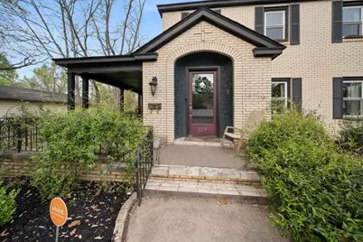 327 N Ponsard Street, Troup, TX 75789 - Photo 2