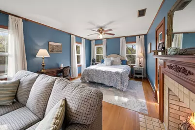 327 N Ponsard Street, Troup, TX 75789 - Photo 12