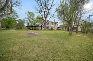 327 N Ponsard St, Troup, TX 75789 - Photo 36