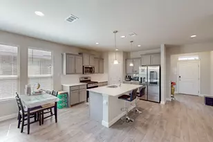 224 Oldcastle Wy, Fort Worth, TX 76052 - Photo 10