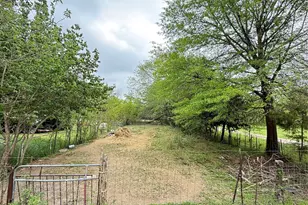 3300 Middlefield Dr, Dallas, TX 75253 - Photo 1