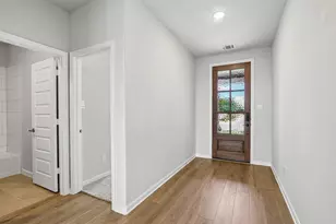 1502 Red Clover Ave, Van Alstyne, TX 75495 - Photo 4