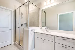 641 Hutchinson Ln, Lewisville, TX 75077 - Photo 12