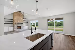 108 Loveta Ln, Boyd, TX 76023 - Photo 18