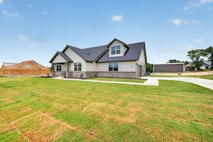 108 Loveta Ln, Boyd, TX 76023 - Photo 2