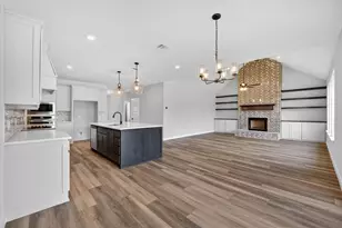 108 Loveta Ln, Boyd, TX 76023 - Photo 6