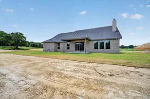 108 Loveta Ln, Boyd, TX 76023 - Photo 36