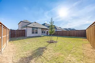 940 Apeldoorn Trl, Little Elm, TX 75068 - Photo 34