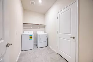 940 Apeldoorn Trl, Little Elm, TX 75068 - Photo 14