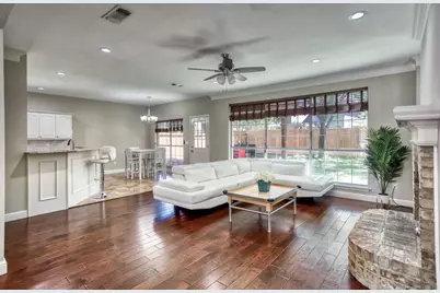 5421 N Briar Ridge Circle, McKinney, TX 75072 - Photo 6