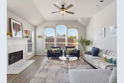 1316 Pelham Lane, Lewisville, TX 75077 - Photo 6