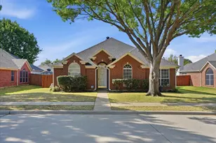 1316 Pelham Ln, Lewisville, TX 75077 - Photo 1