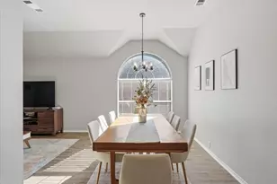 1316 Pelham Ln, Lewisville, TX 75077 - Photo 12