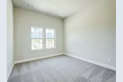 572 Hutchinson Lane, Lewisville, TX 75077 - Photo 16