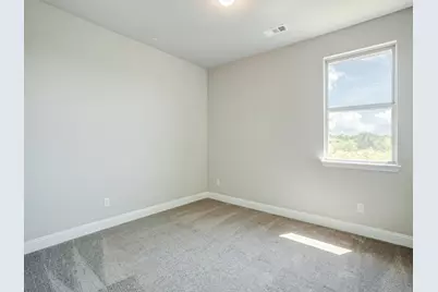 572 Hutchinson Lane, Lewisville, TX 75077 - Photo 12