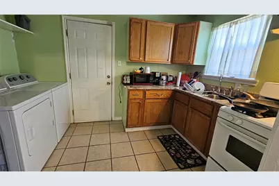 2835 Aster Street, Dallas, TX 75211 - Photo 10