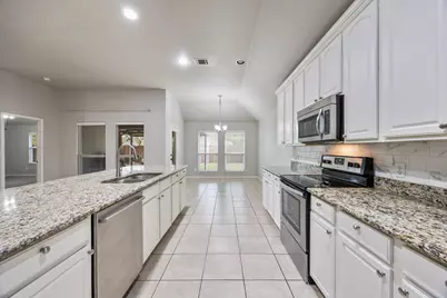 8100 Twin Oaks Drive, McKinney, TX 75070 - Photo 16