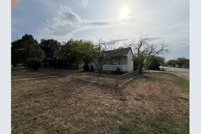 1350 Lillius Street, Abilene, TX 79603 - Photo 1