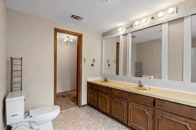 504 E 3rd, Mt Pleasant, TX 75455 - Photo 20