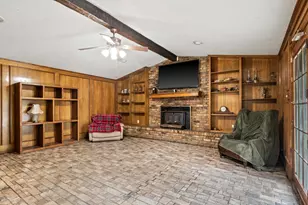 504 E 3rd, Mt Pleasant, TX 75455 - Photo 10