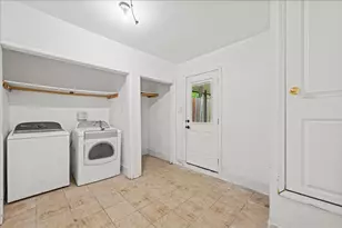 1306 Eagle Pass, Garland, TX 75040 - Photo 10