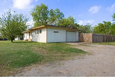 3000 Pate Drive, Fort Worth, TX 76105 - Photo 4