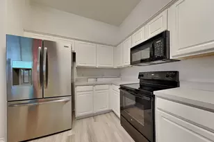 615 Douglas Dr, Mansfield, TX 76063 - Photo 4