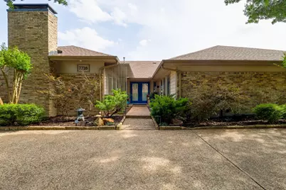 7728 Bantry Lane, Dallas, TX 75248 - Photo 2