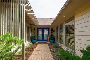 7728 Bantry Ln, Dallas, TX 75248 - Photo 2