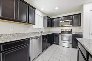10001 Amosite Dr, Fort Worth, TX 76131 - Photo 10