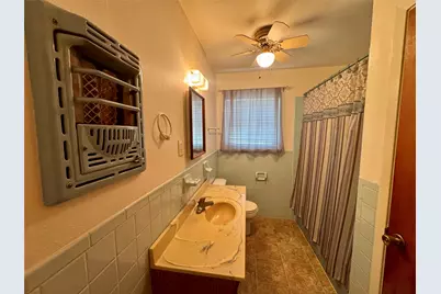 132 Columbia, Palestine, TX 75803 - Photo 20